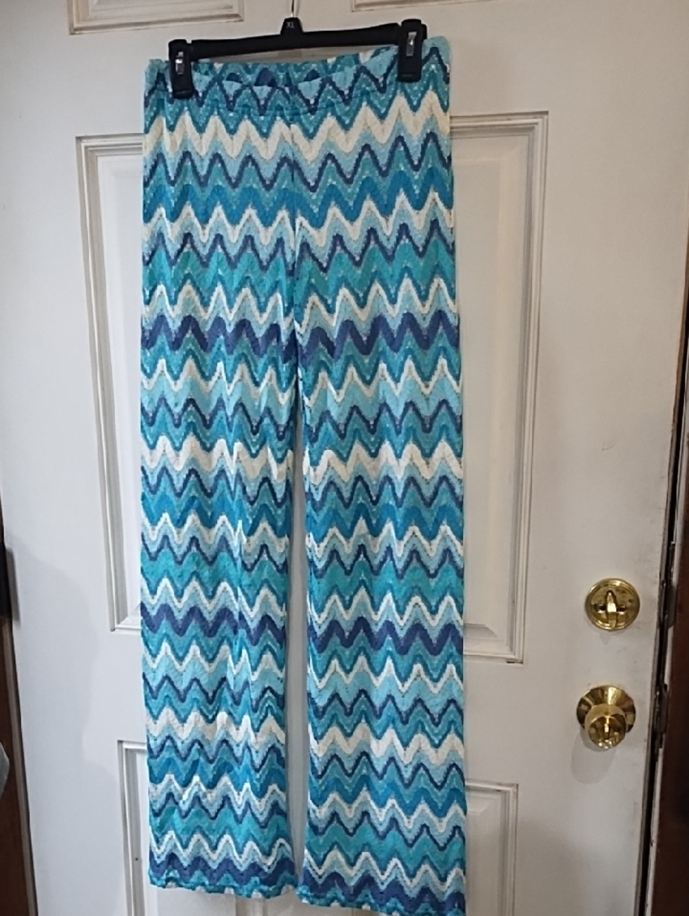 Casting Blue Chevron Pattern Pants